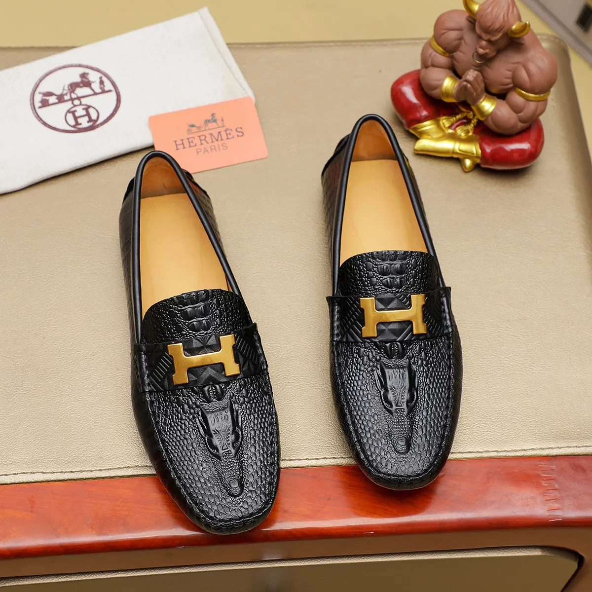 Men's shoes 💰380 🕷🕷【HERMES】The same style as Hermès counters🇨🇳Classic slip-on shoes 1:1 mold opening💯Original quality🍓Using imported first-layer cowhide🍅Pigskin lining🌶🌶Super high-end men's leather shoes🇨🇳Solid and stable Very special🍇color, optional! Code number 38-45……